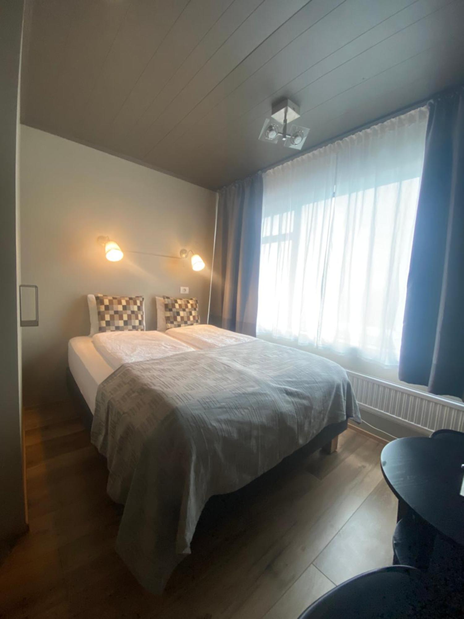 North West Restaurant & Guesthouse Vithigerthi Eksteriør billede